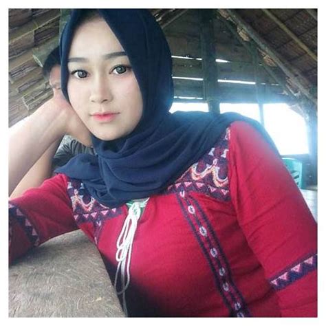 tante xxx|Tante Ernie (@tanteerniereal)